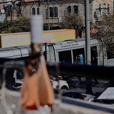 מקום מקסים באווירה ירושלמית ממש על שוק מחנה יהודה Apartment Jerusalem Exterior photo
